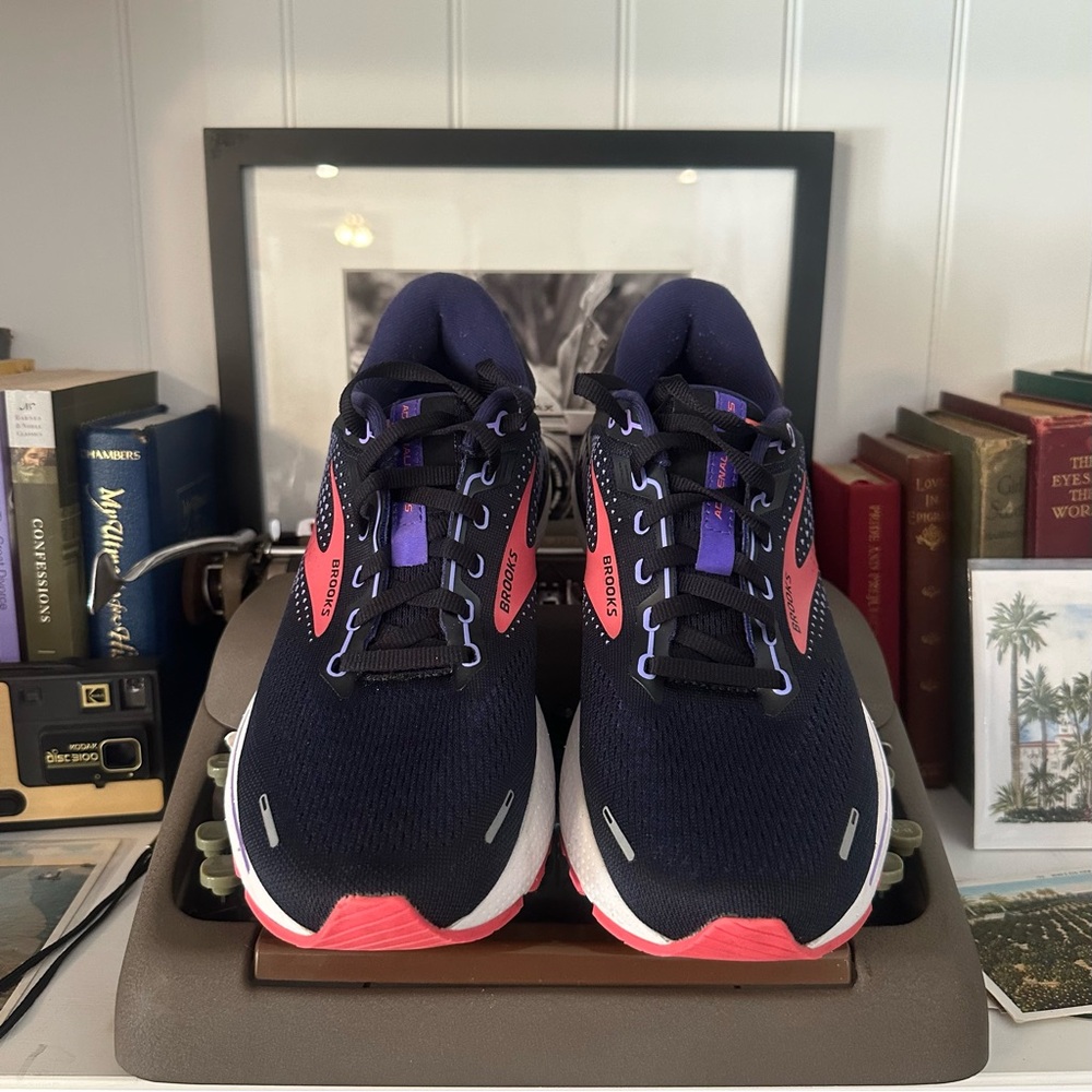 Brooks Adrenaline 22 Women’s (9)